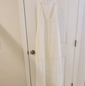 Bisou Bisou White lace Maxi Dress